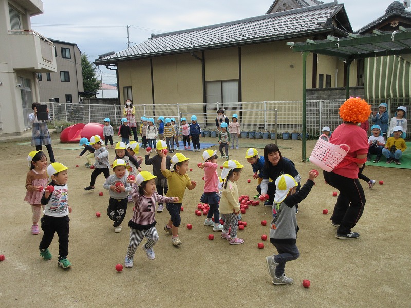 ちゅうりっぷ玉入れ